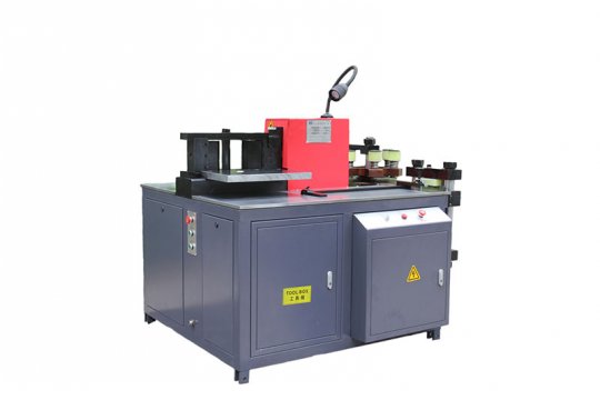 閉式母線加工機(jī)